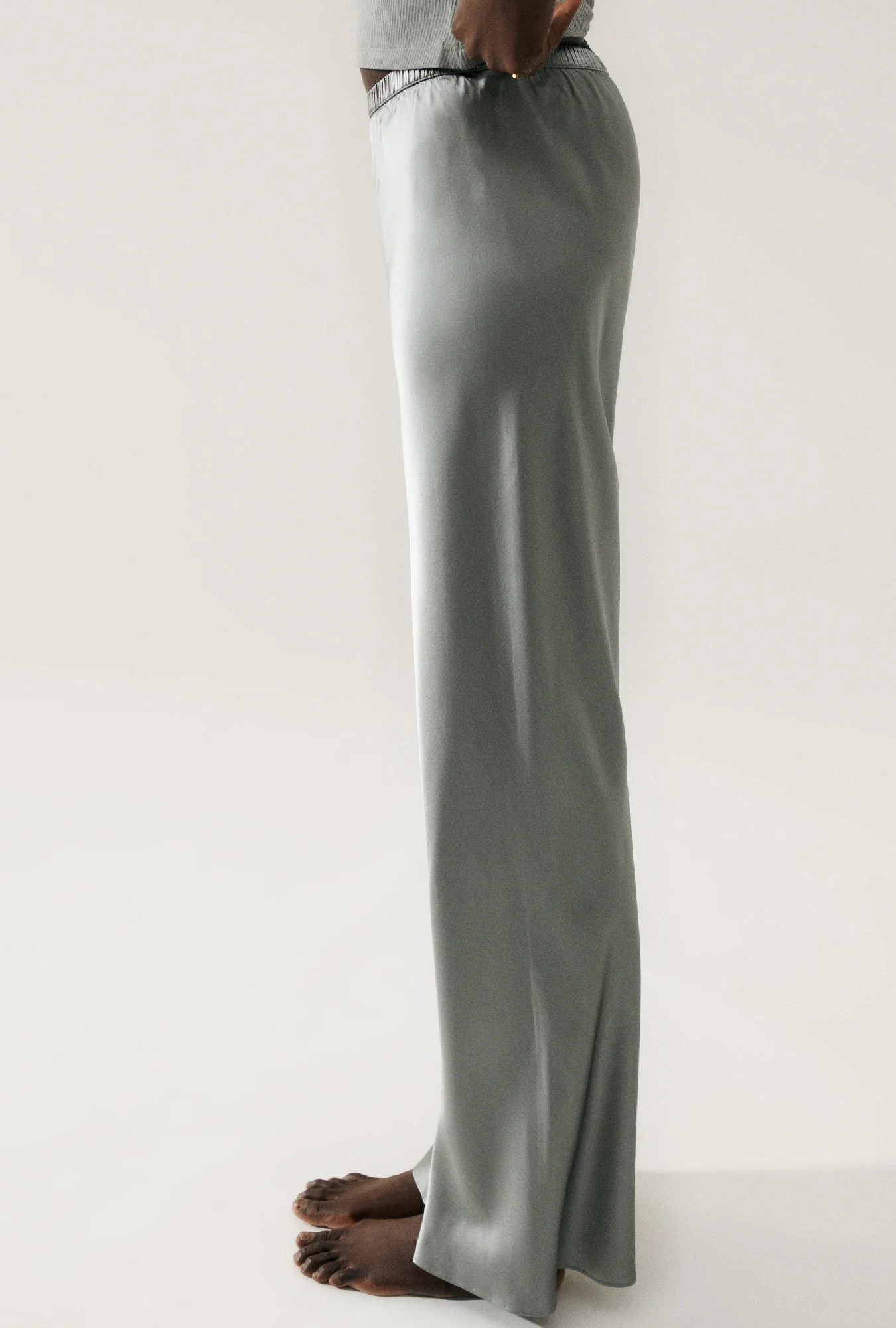 Bias Cut Pants Moon - Image 4